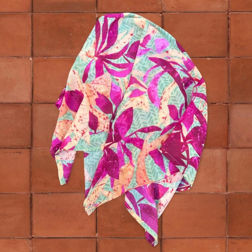 Silk-like Vibrant Leaf Square Scarf